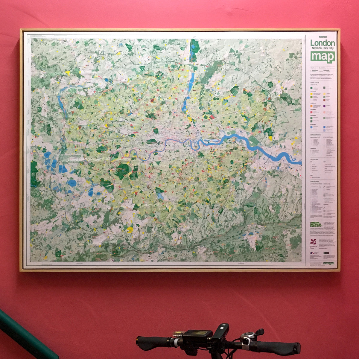 Flat maps – UrbanGood